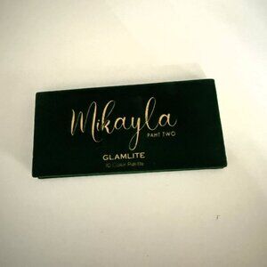 Mikayla Nogueira X Glamlite Paht 2 10 Pan Eyeshadow Pallet